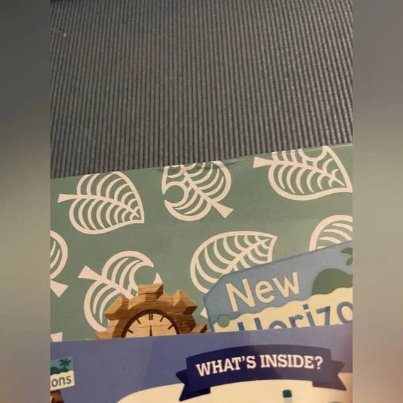 Animal Crossing New Horizons Gift Box - NWT - Picture 5 of 6